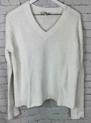 VINCE Womens' White V-Neck Sweater Size Large • $22.99