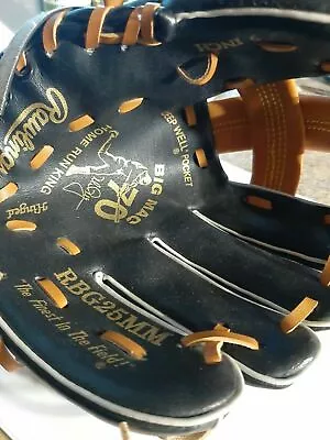 Rawlings Mark McGwire BIG MAC 70 Home Run King Baseball Glove RBG22MM 9 Inch • $17.99