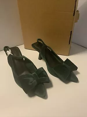 ASOS DESIGN Mid Heeled Shoes In Green Velvet Size UK 5 New In Box • £19.95