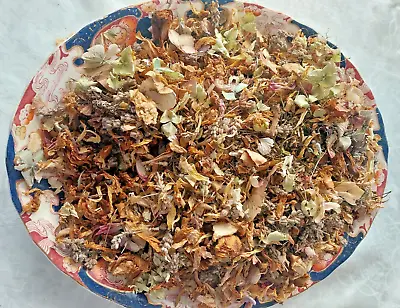 Natural Organic Potpourri/Confetti Dried Lavender/Bay & Flower Petals/Pod/Leaf • £5.99