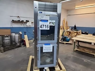 4716 New S/D Aged Inventory Traulsen 2-Glass Door Refrigerator RHT132WPUT-HHG • $2950