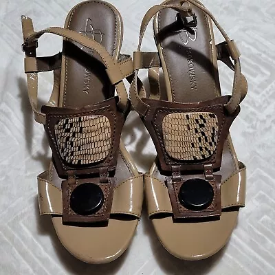 B. Makowsky Zulu Taupe Patent Embellished Brown Strappy Leather 8.5 M • $24.77