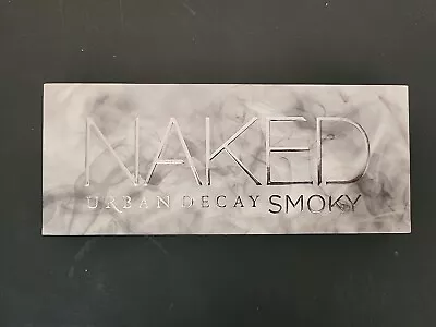 Naked Urban Decay Smoky • $40