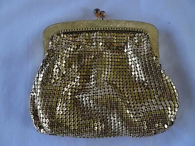 Retro Vintage Gold Glomesh Coin Purse VGC • $12