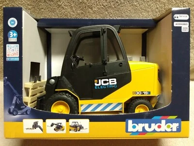 $27.49 • Buy Bruder ~ 30-19E JCB Electric ForkLift With Pallet ~ Stk# 02512 ~ 1/16 Scale  NIB