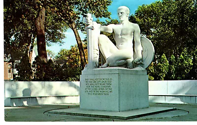 Barre Youth Triumphant World War I Memorial Statue Barre  VT Postcard • $2.75