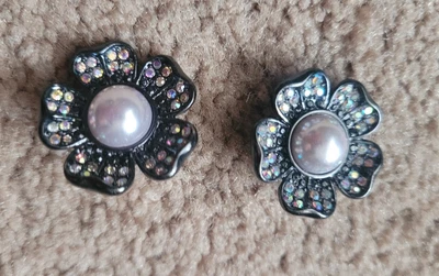 £3.50 • Buy River Island Beaded & Pearl Flower Earrings Dress / Costume Jewellery