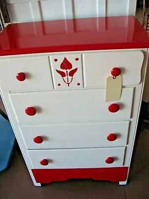 Vintage  4 Drawer  Dresser   Restored    Re-painted • $250