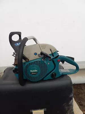 Makita DCS6401. 64cc Gas Powered Chainsaw. Runs Great..Clean Saw  • $550