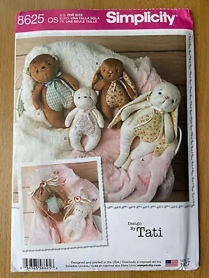 £7.50 • Buy New Simplicity 8625 Sewing Pattern Stuffed Animal And Gift Bag Bunny And Bear