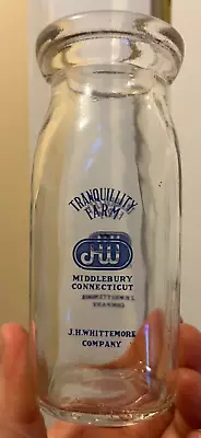 Rare Half Pint Middlebury Conn Milk Bottle Tranquility Farm Conn CT No Deposit • $90