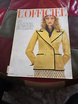 L'officiel Magazine 1971  • $32.17