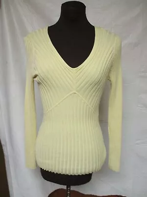 Tailor By B Moss - Yellow Long Sleeve Ribbed V-Neck Sweater Size M • $7