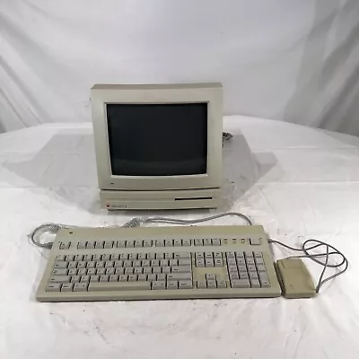 Vintage Apple Macintosh LC II M1700 Motorola 68030 16 MHz 4 MB Ram No HDD/No OS • $199.99
