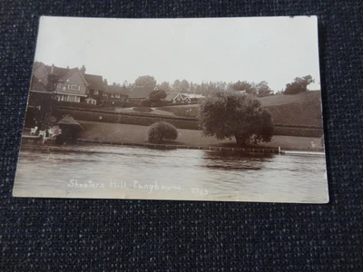 £1.50 • Buy Shooters Hill Pangbourne Postcard - 66531