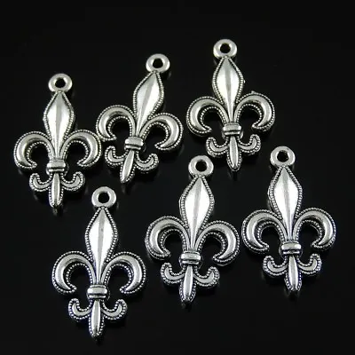 20pcs Vintage Silver Alloy Fleur-de-lis Charm Pendant Jewelry Findings 24*14*3mm • $3.32