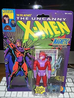 The Uncanny X-Men Magneto Action Figure Magnetic Hands Chest Toybiz 1991 New • £17