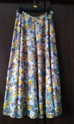 £30 • Buy Vintage Jaeger Ladies Maxi Skirt Size 12