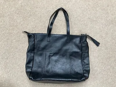 L. Credi Black Leather Bag Top Handle Strap Handbag Zz • £32.99