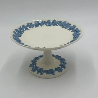 £83.42 • Buy Wedgwood Queensware Blue On Cream Pedestal Round Compote Embossed Dish Plate