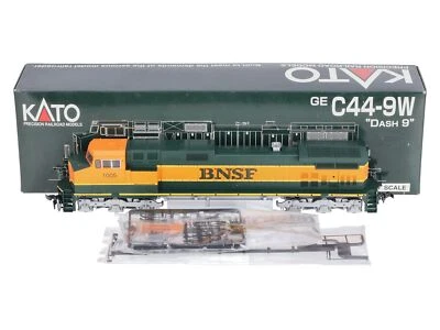 $115.56 • Buy Kato 37-1902 HO Scale BNSF GE C44-9W Dash 9 Diesel Locomotive #1005 LN/Box