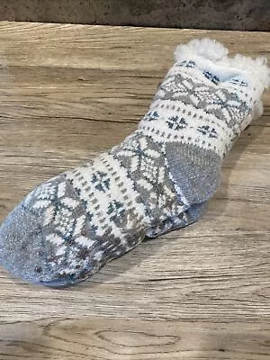 Woman’s Size S/M Mukluks Sherpa Lined Slipper Socks Grippers • $9.99