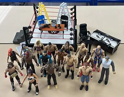 £11.50 • Buy WWE Wrestling Figures Ring Commentators Desk Job Lot  . (T2)