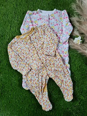 TU Primark Baby Girls 0-3M White Yellow Floral Sleepsiut Babygrow Set • £3.85