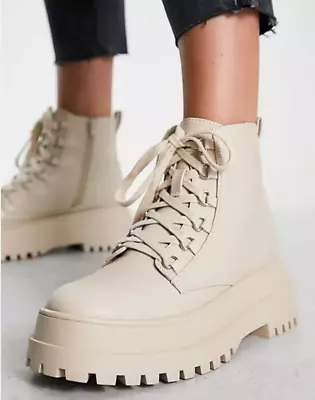 London Rebel Wide Fit Chunky Lace Up Ankle Boots In Cream UK 4.5 RRP £60 • £38