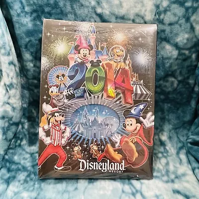 NEW Disneyland Resort 2014 Photo Album Mickey Theme Park 4X6 300 Photo Chip Dale • $36