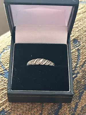 A Nice Ladies Hallmarked Silver Ring Size R • £12