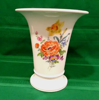 Meissen White Porcelain Hand Painted Multi Color Floral Trumpet Vase 7.5  Tall • $95