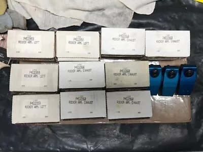 Mopar W2 Econo Heads Small Block Rocker Arms - 12 New • $590