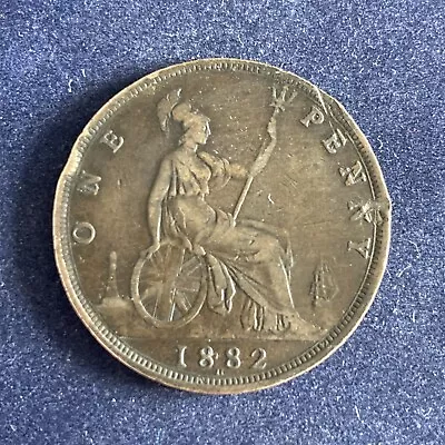 Penny 1882H Bun Head Queen Victoria Coin • £0.50