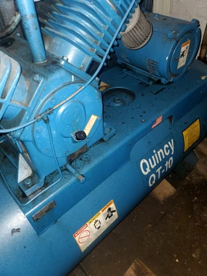$1200 • Buy Quincy 10 HP 3 Phase Air Compressor