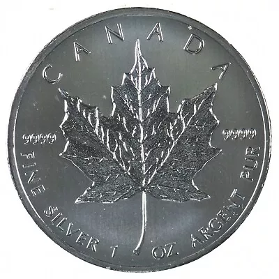 Better Date 2013 Canada 5 Dollars 1 Oz. Silver Maple Leaf World Coin Silver *590 • $28.07