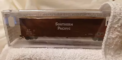 SOUTHERN PACIFIC Flat Side Woodchip Car SP 355138 By Deluxe Innovations170306 • $24.50