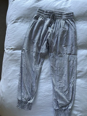 $28 • Buy Gorman Pants 8