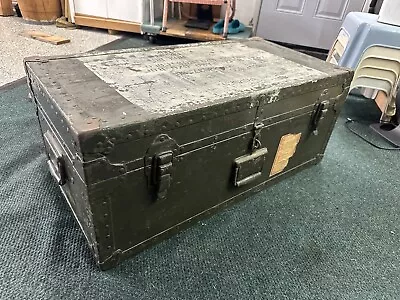 Vintage US Army Military Miller Mfg Foot Locker Trunk Chest Storage Box Green • $79.95