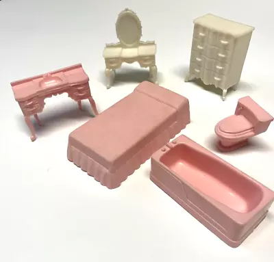 Vintage Plastic Mid Century Modern Doll House Furniture 6 Pieces Bed And Bath • $19