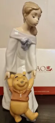 🧡 Nao By Lladro  Disney Porcelain Fun With Winnie The Pooh • £125