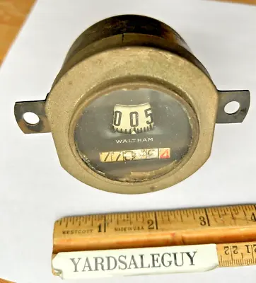 🏴 OEM 1930 Ford  Model A   🏴 Speedometer 🏴 Round Waltham Stewart Warner 🏴 • $124.94