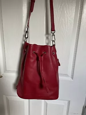 Longchamp Longchamp Le Foulonné Bucket Bag Red • £95