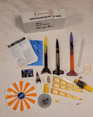 ESTES Model Rocket Lot Of 4 Rockets W/ Launch Pad Kit Sabre Rampage Bandit Blitz • $44.99