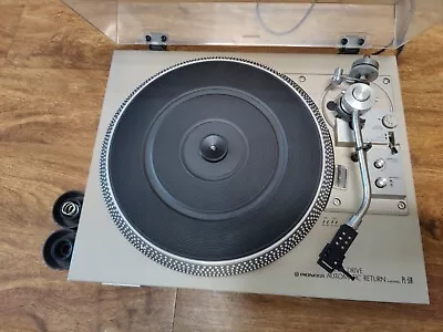 Pioneer Pl-518 Direct Drive Automatic Return Turntable • $300