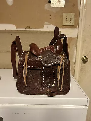 Vintage Western Tooled Brown Leather Saddle Bag / Purse / Tote • $195