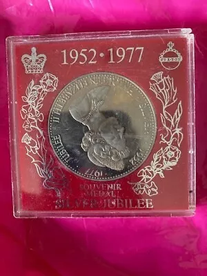 £5.49 • Buy Queen Elizabeth II Silver Jubilee Medal