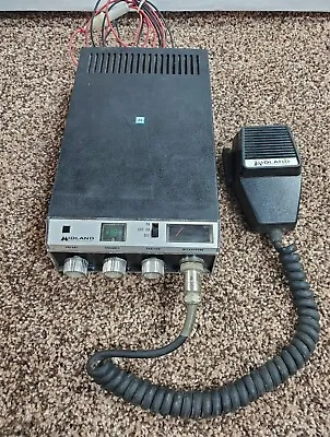 Vintage Midland International CB Radio Model 13-862B Transceiver W/Mic Untested  • $11.95