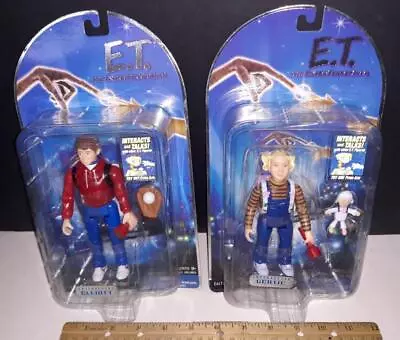 E.T. Lot Of 2 - Gertie Elliott  Interactive Figure 2001 Universal Toys R Us • $57