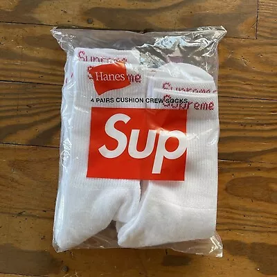 Supreme Hanes Socks 2 Pairs White Mens Size 6-12 Crew Socks • $16.99